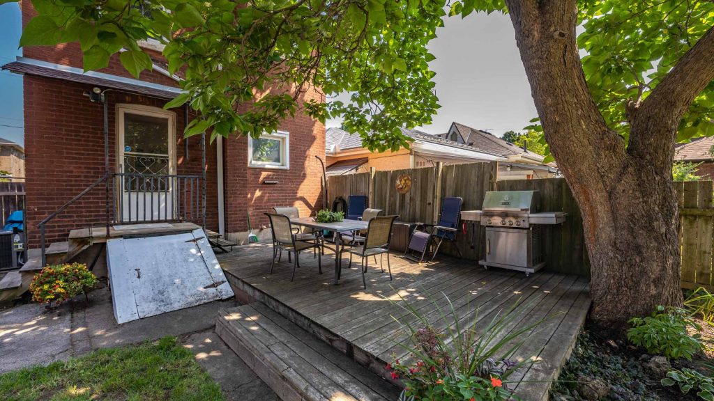 263 Darling Street Presented by the Rise Realty Group