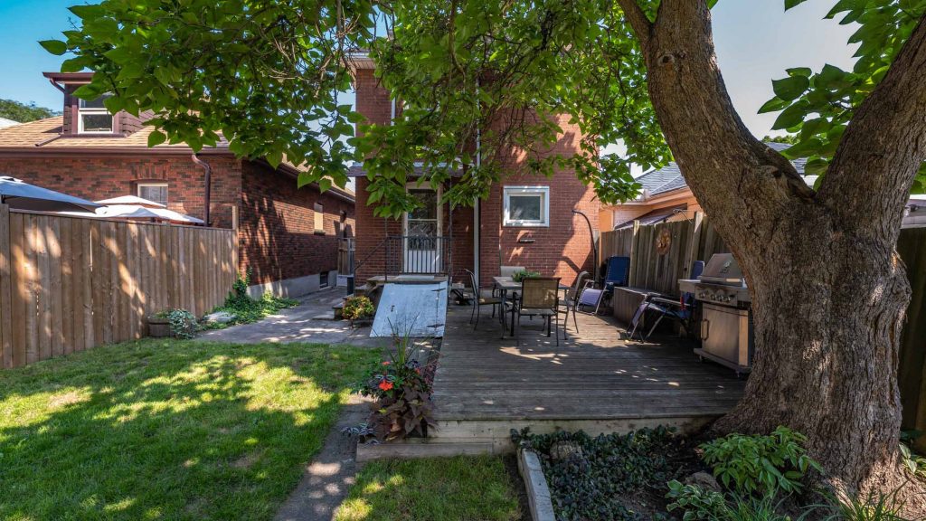 263 Darling Street Presented by the Rise Realty Group