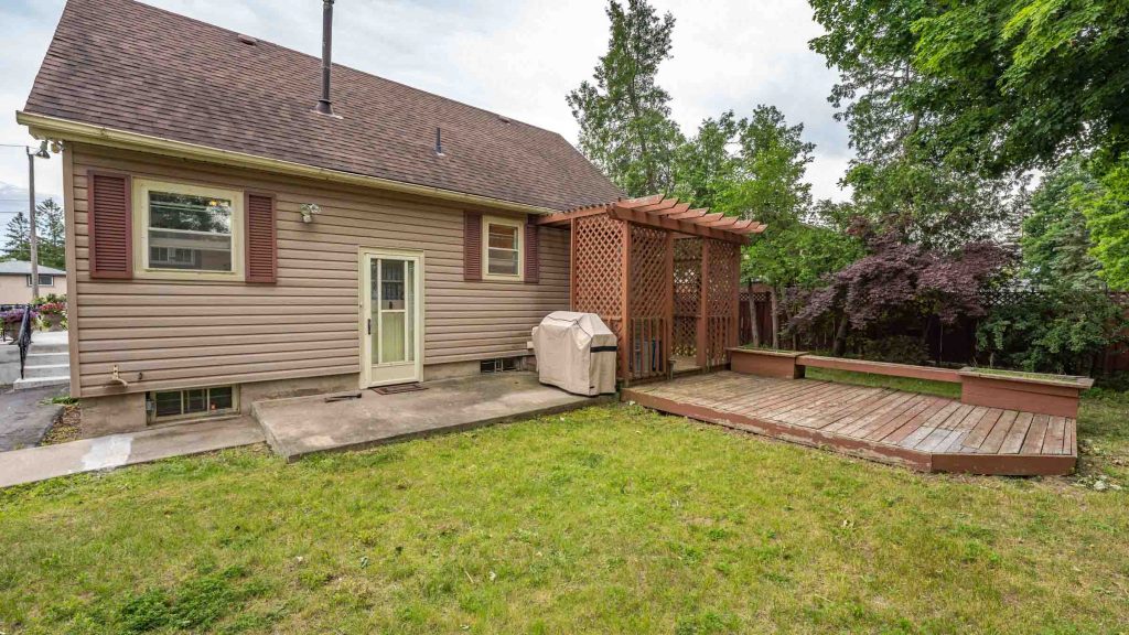 39 Dunsdon Street, Brantford - Presented by Rise Realty Group