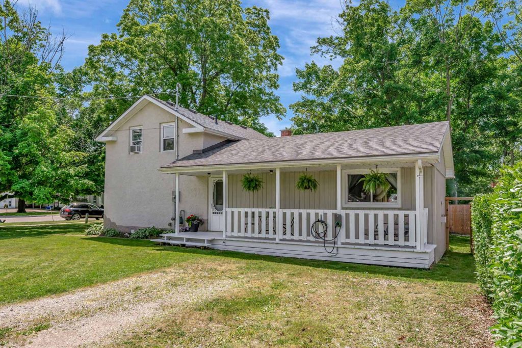 5 Maple Avenue North, Burford - Presented by Rise Realty Group