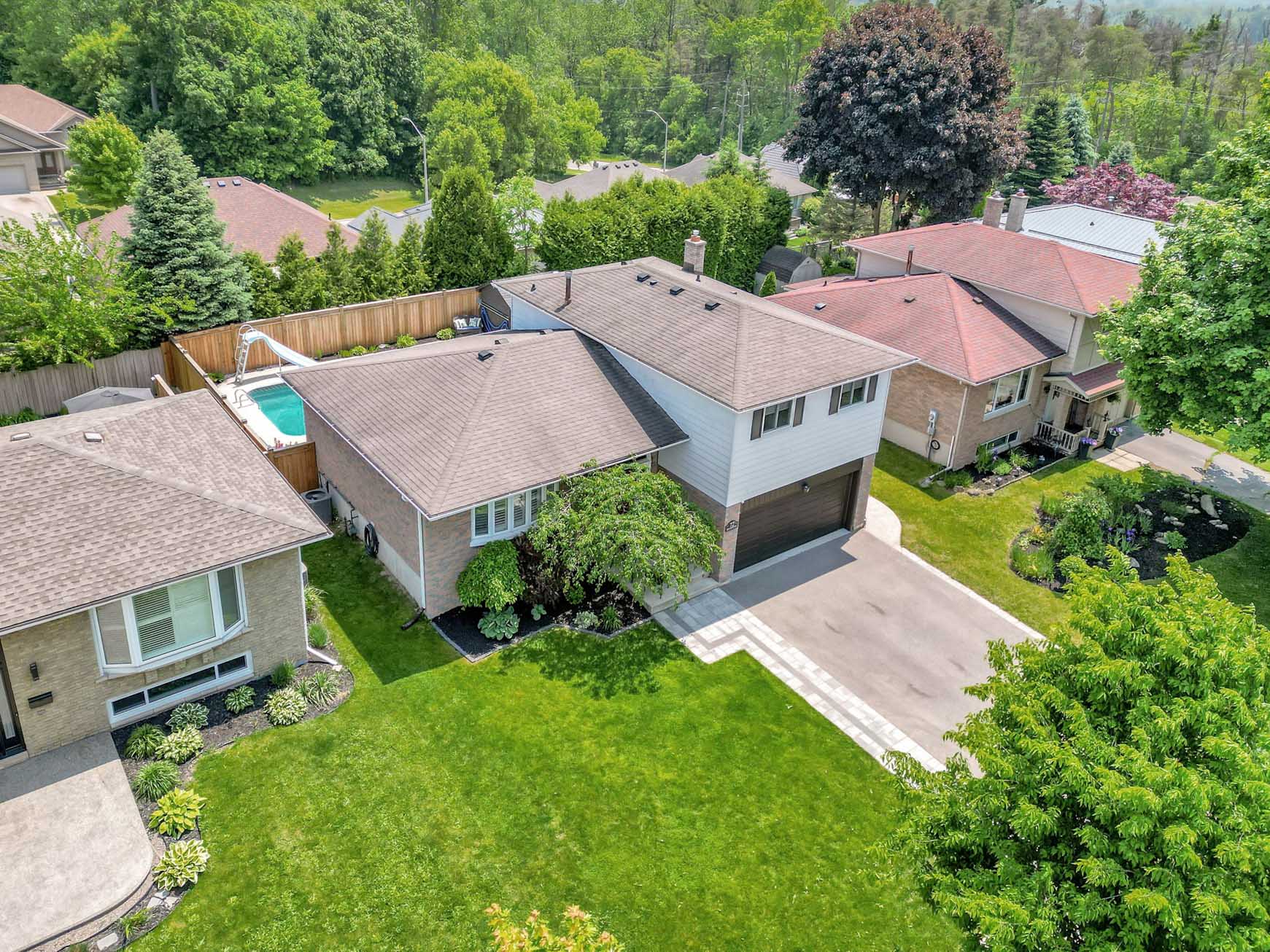 72 Hillcrest Avenue, Brantford - Presented by Rise Realty Group