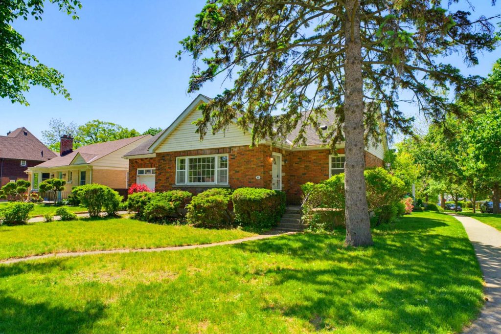 30 Lincoln Avenue, Brantford - Presented by Rise Realty Group